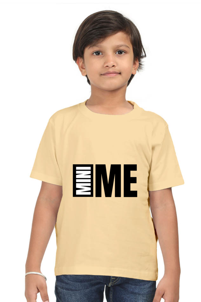 Mini Me Infant and Toddlers Round Neck T-shirt