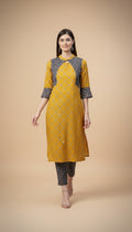 Snuggle Spot Women's Casual Bell Sleeves Geomatrical Printed Cotton Kurti Set (Yellow)