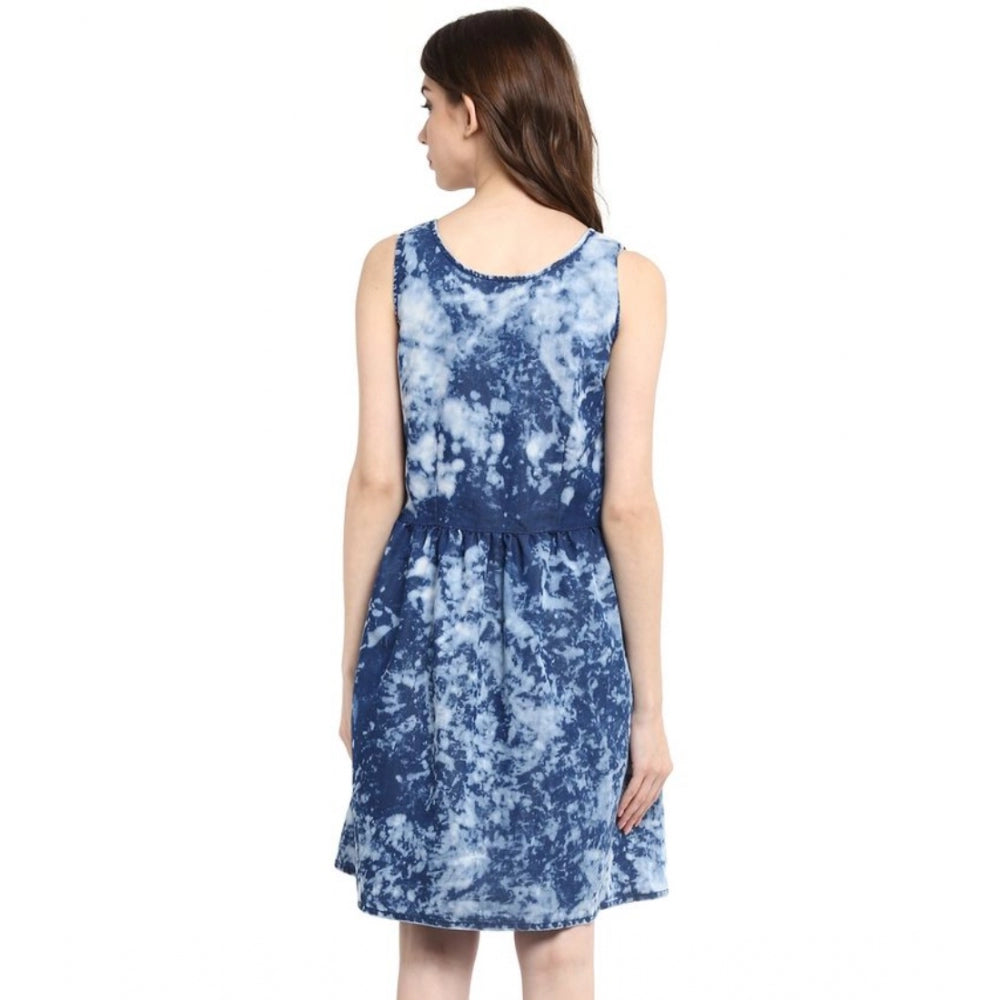 Snuggle Spot Women's Denim Tie &amp; Dye Sleeveless Above Knee Dress (Blue)