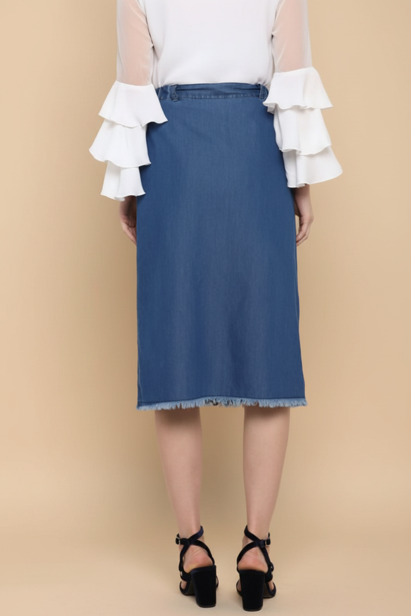 Snuggle Spot Women's Denim Washed Buttoned Skirt (Blue)