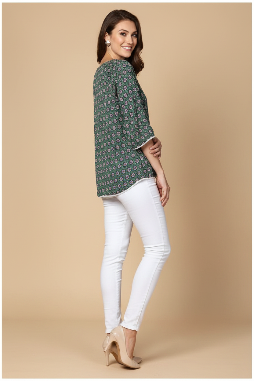 Snuggle Spot Women's Polyester Printed 3-4th Sleeves Top (Green)