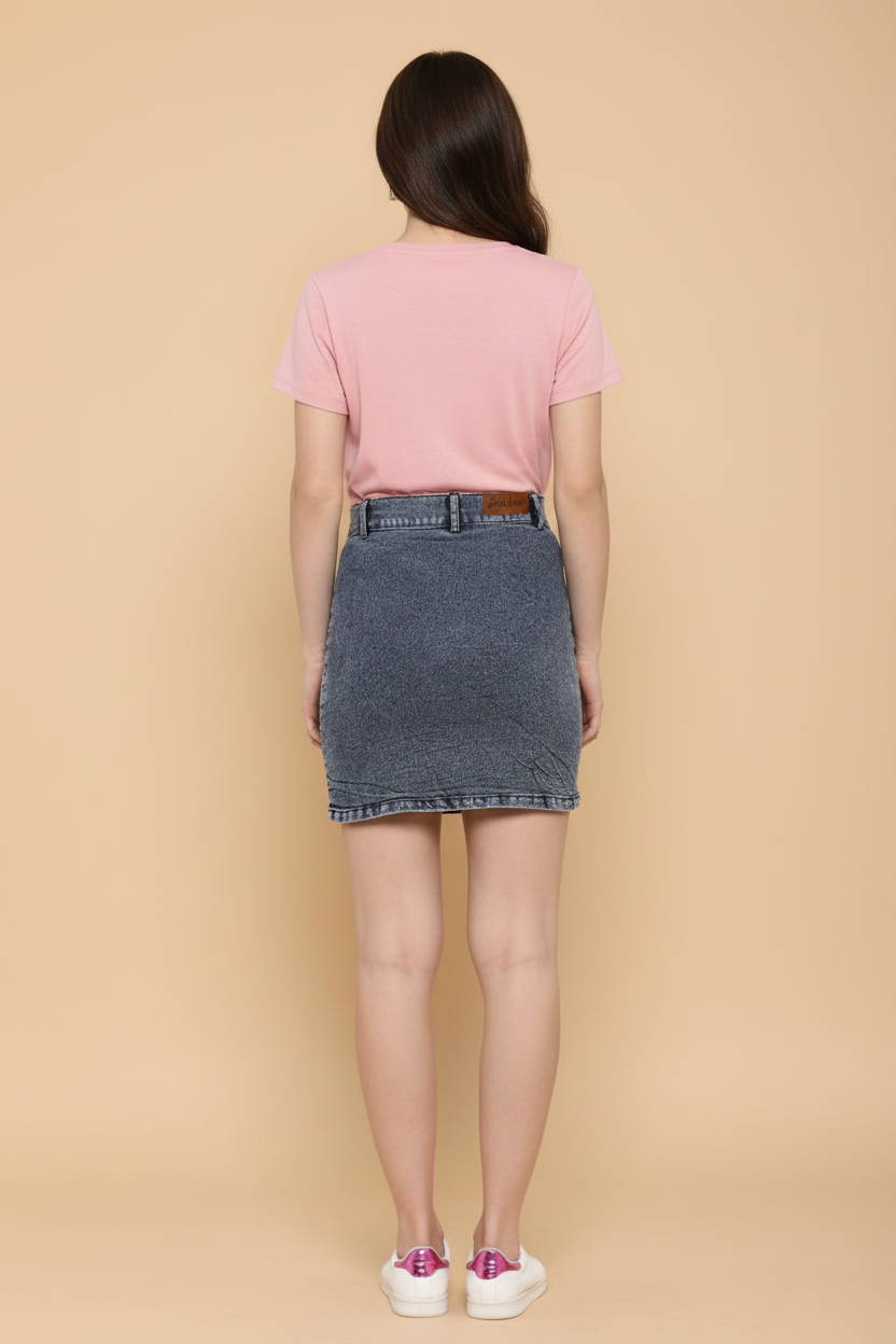 Snuggle Spot Women's Denim Tie Up Buttoned Skirt (Blue)