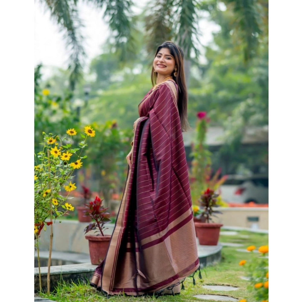 Snuggle Spot Women's Silk Printed Saree With Unstitched Blouse 5.5Mtr (Maroon)