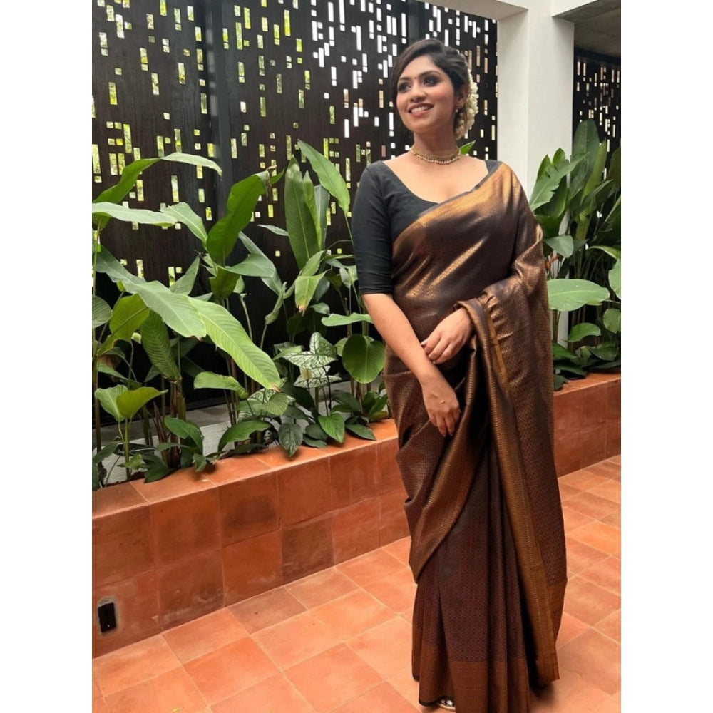 Snuggle Spot Women's Litchi silk Printed Saree With Unstitched Blouse (Gold)