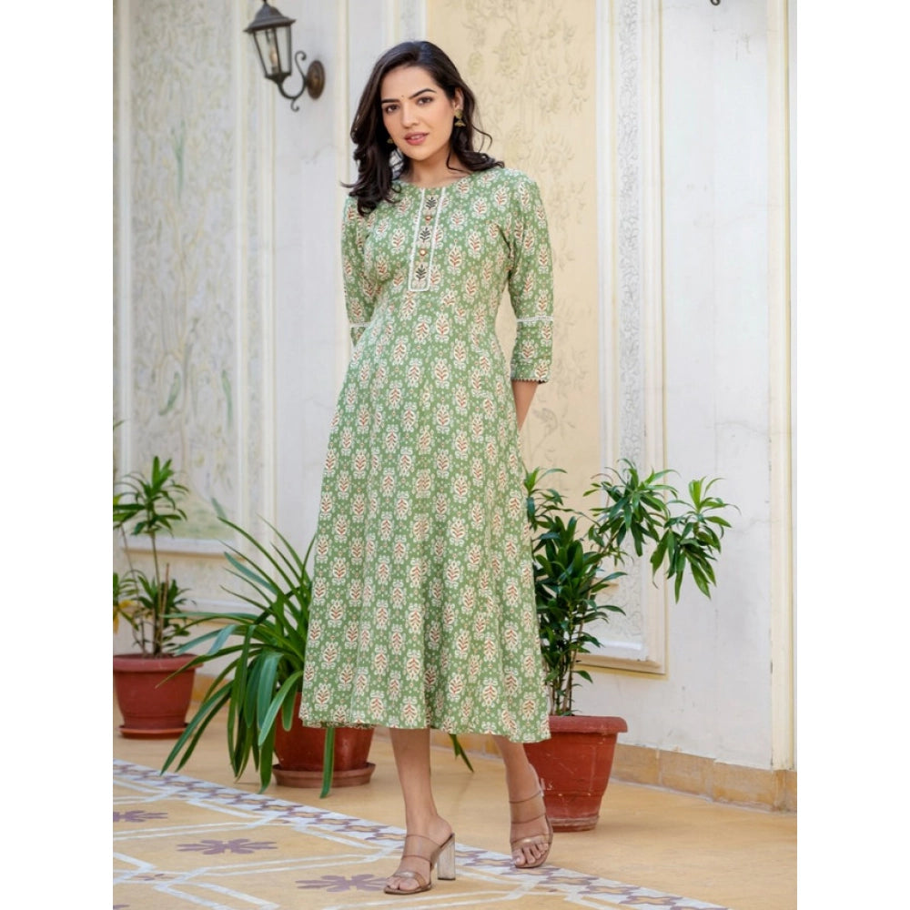 Snuggle Spot Women's Rayon  Print With Embroidery Work A-Line Kurti (Green)