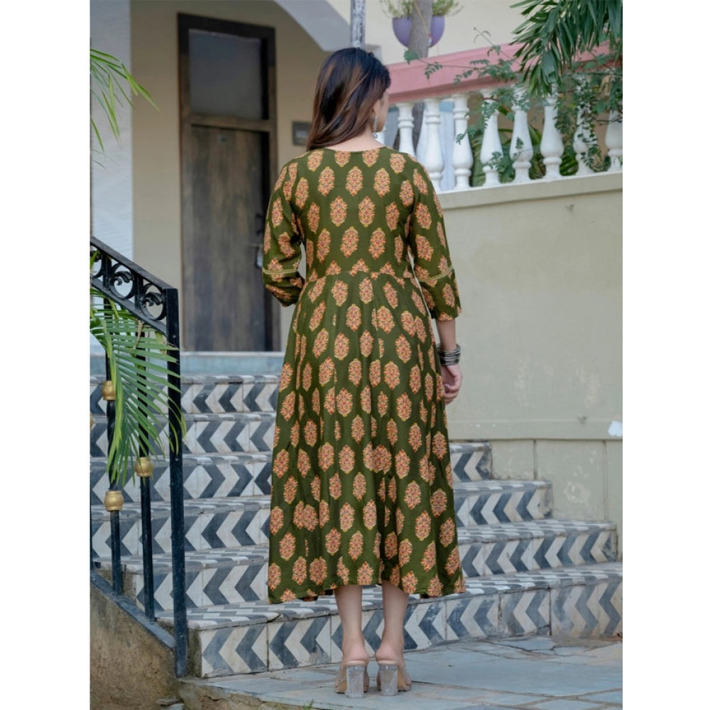 Snuggle Spot Women's Rayon Print With Embroidery Work A-Line Kurti (Dark Green)