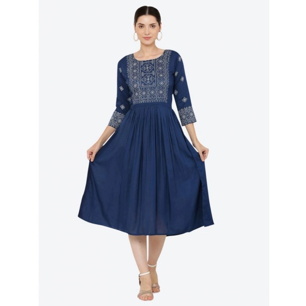 Snuggle Spot Women's Casual Rayon 3-4th Sleeves Kurti (Blue)