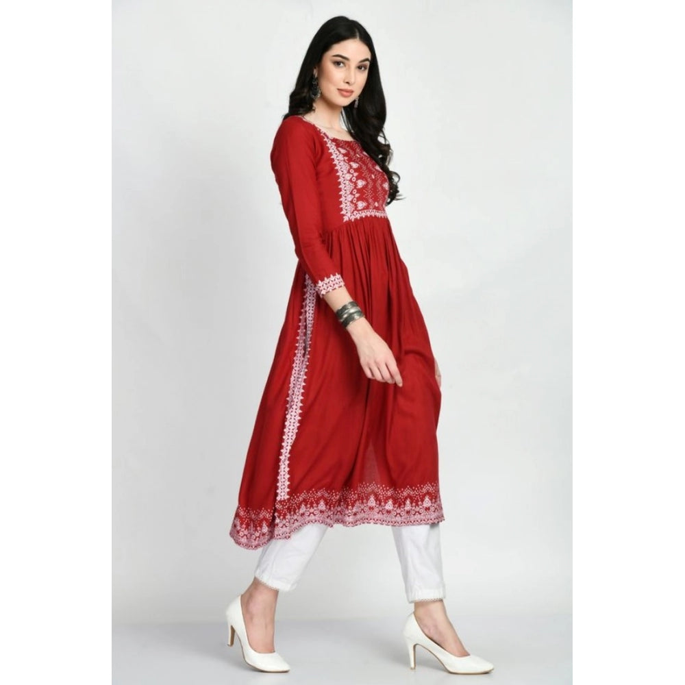 Snuggle Spot Women's Casual Rayon 3-4th Sleeves Kurti (Maroon)