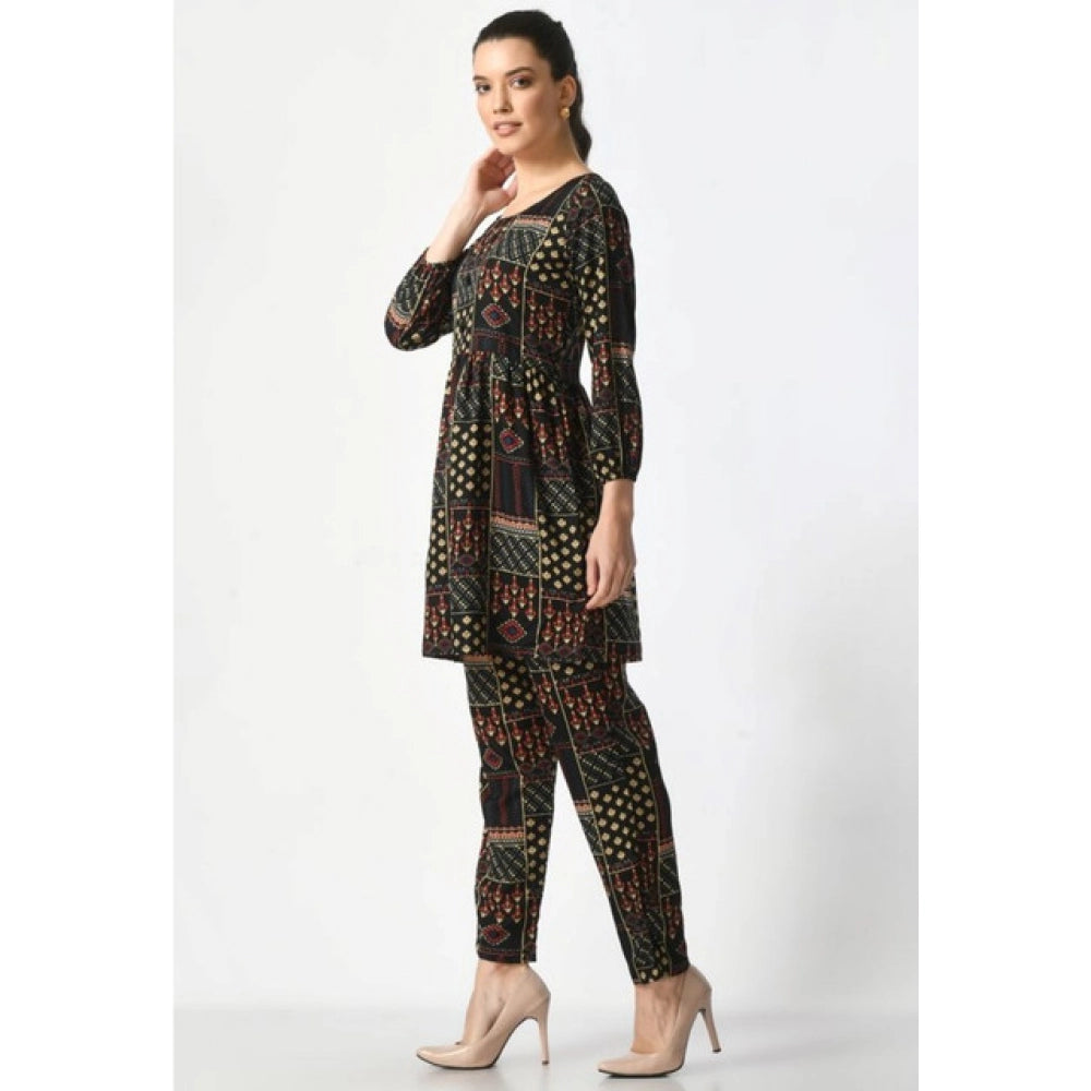 Snuggle Spot Women's Casual Crepe 3-4th Sleeves Cord Set (Black)