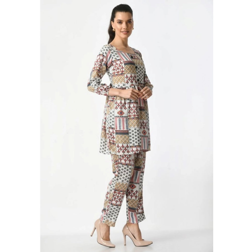 Snuggle Spot Women's Casual Crepe 3-4th Sleeves Cord Set (White)