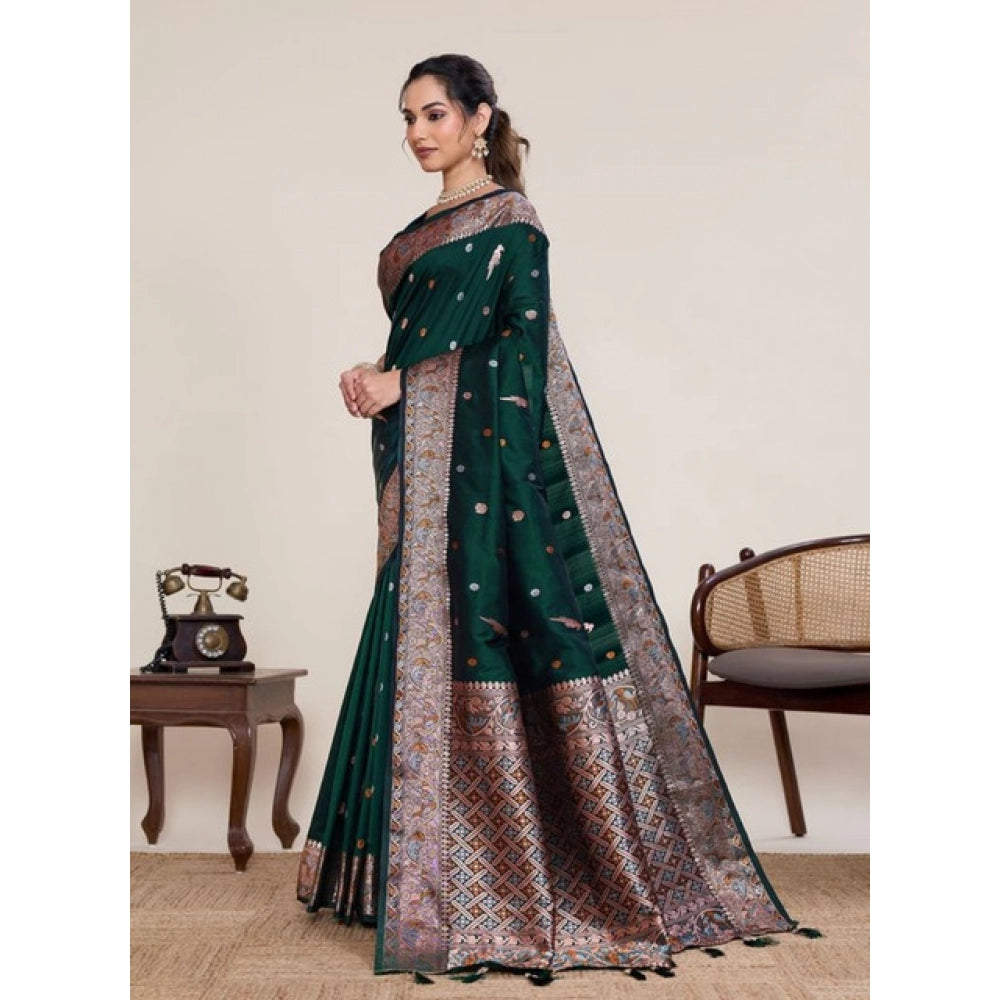 Snuggle Spot Women's Jacquard Woven Saree With Unstitched Blouse 5.5Mtr (Green)