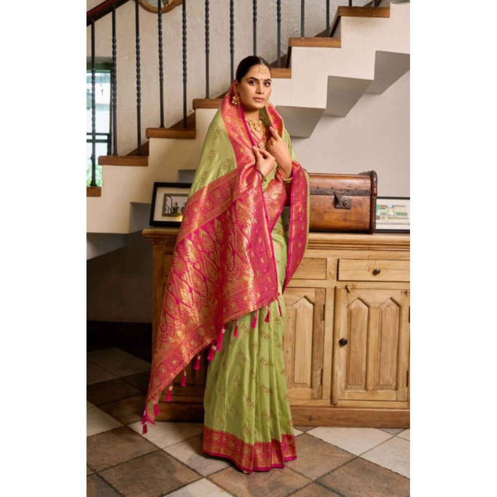 Snuggle Spot Women's Silk Blend Booti Work Ready to wear Saree With Unstitched Blouse 5.5Mtr (Green)