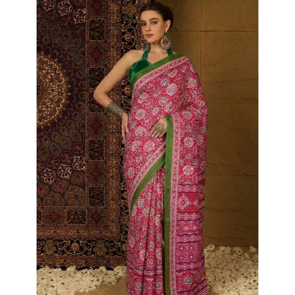 Snuggle Spot Women's Crepe Printed Saree With Unstitched Blouse 5.5Mtr (Pink)