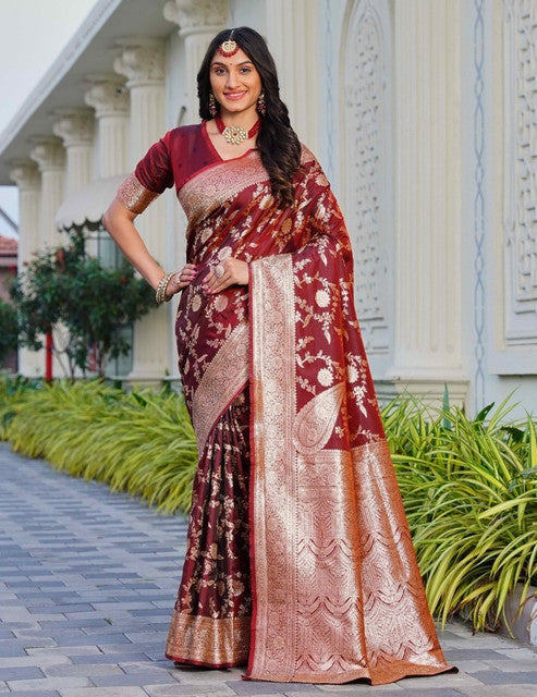 Snuggle SpotWomen's Jacquard Printed Saree With Unstitched Blouse 5.5Mtr (Maroon)