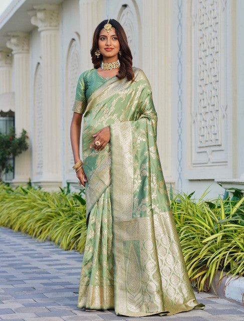 Snuggle SpotWomen's Jacquard Printed Saree With Unstitched Blouse 5.5Mtr (Pista Green)